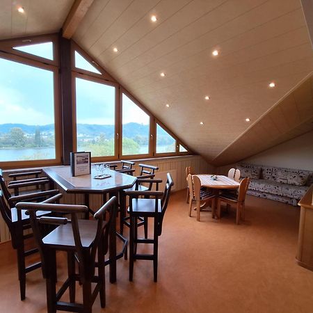 Ferienwohnung Rhens Am Rhein Buitenkant foto